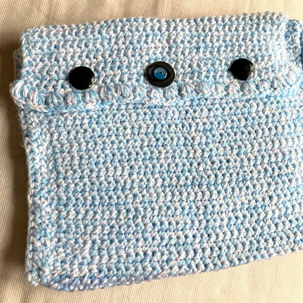 NWOT Handmade Hand Knit crochet laptop sleeve bag